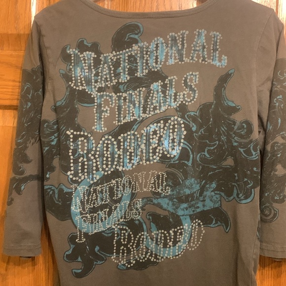 Prorodeo Gear 3/4 length T-shirt.  Women’s medium - Picture 4 of 4